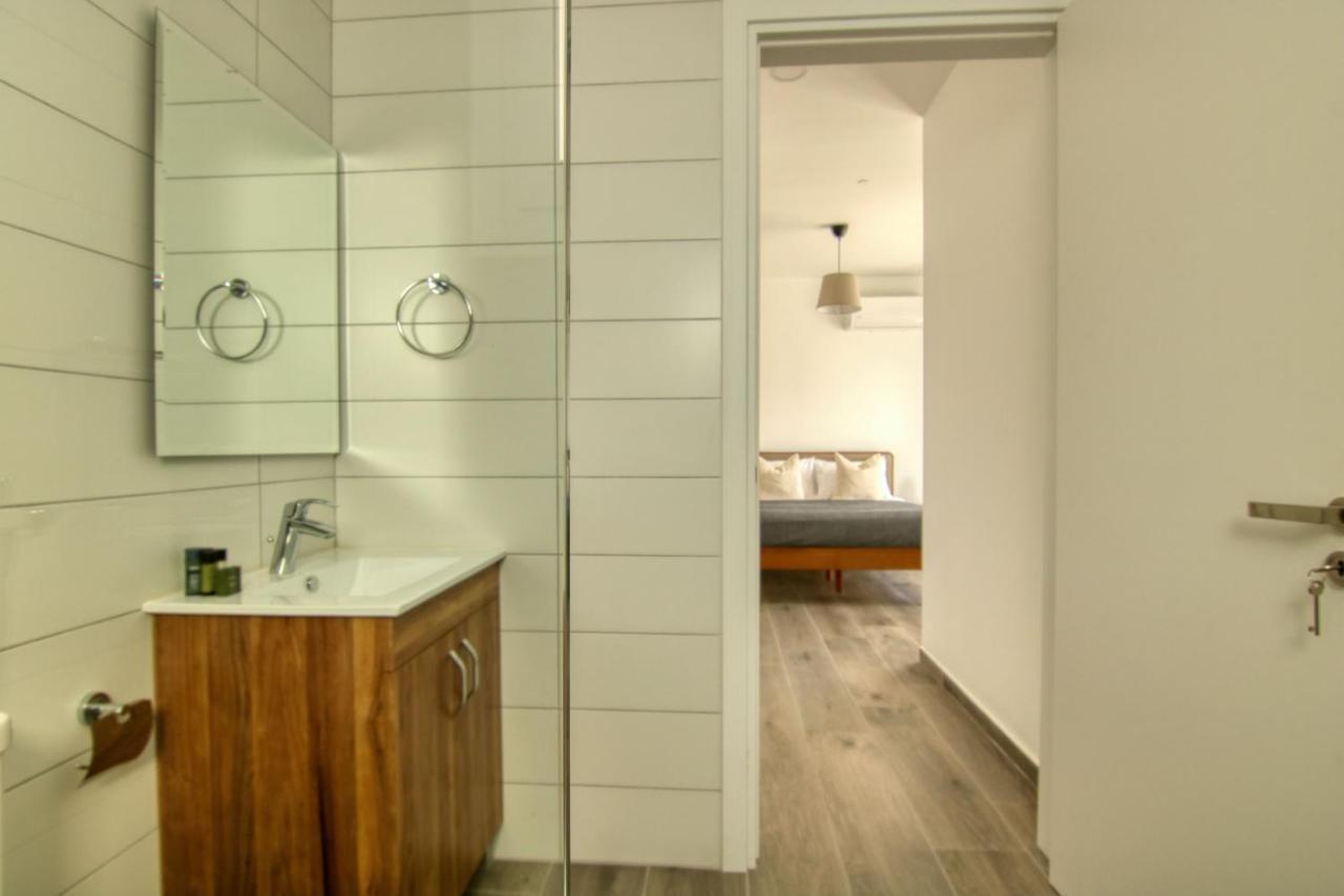 Phaedrus Living Coral Suites Aquatic Larnaca Bagian luar foto
